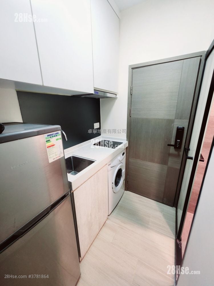 Apartment Rental 160 ft²