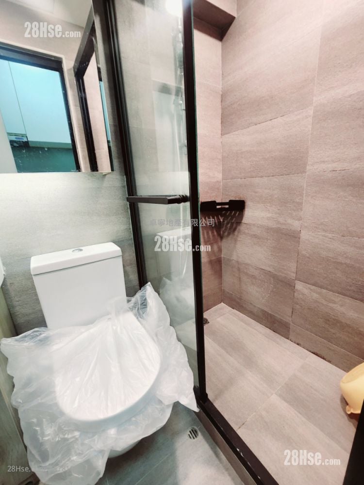 Apartment Rental 160 ft²