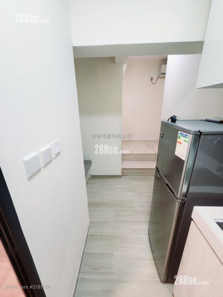 Apartment Rental 160 ft²