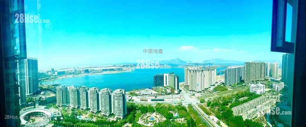 Coastal Skyline Sell 3 Bedrooms 911 ft²