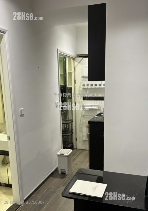 御汇 租盘 1 房 , 1 浴室 297 平方尺