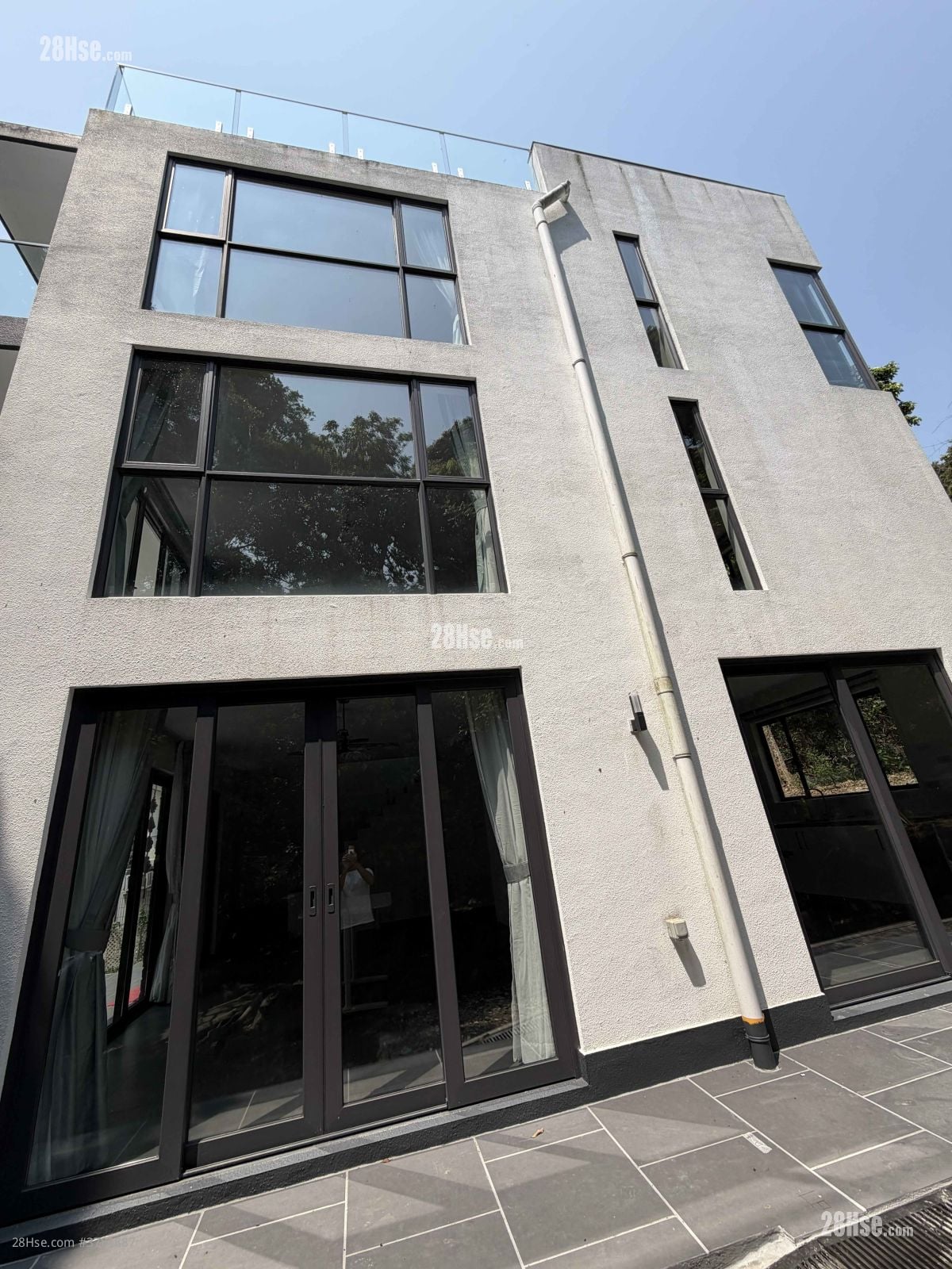 Pui O Village House Rental 5+ Bedrooms , 2 Bathrooms