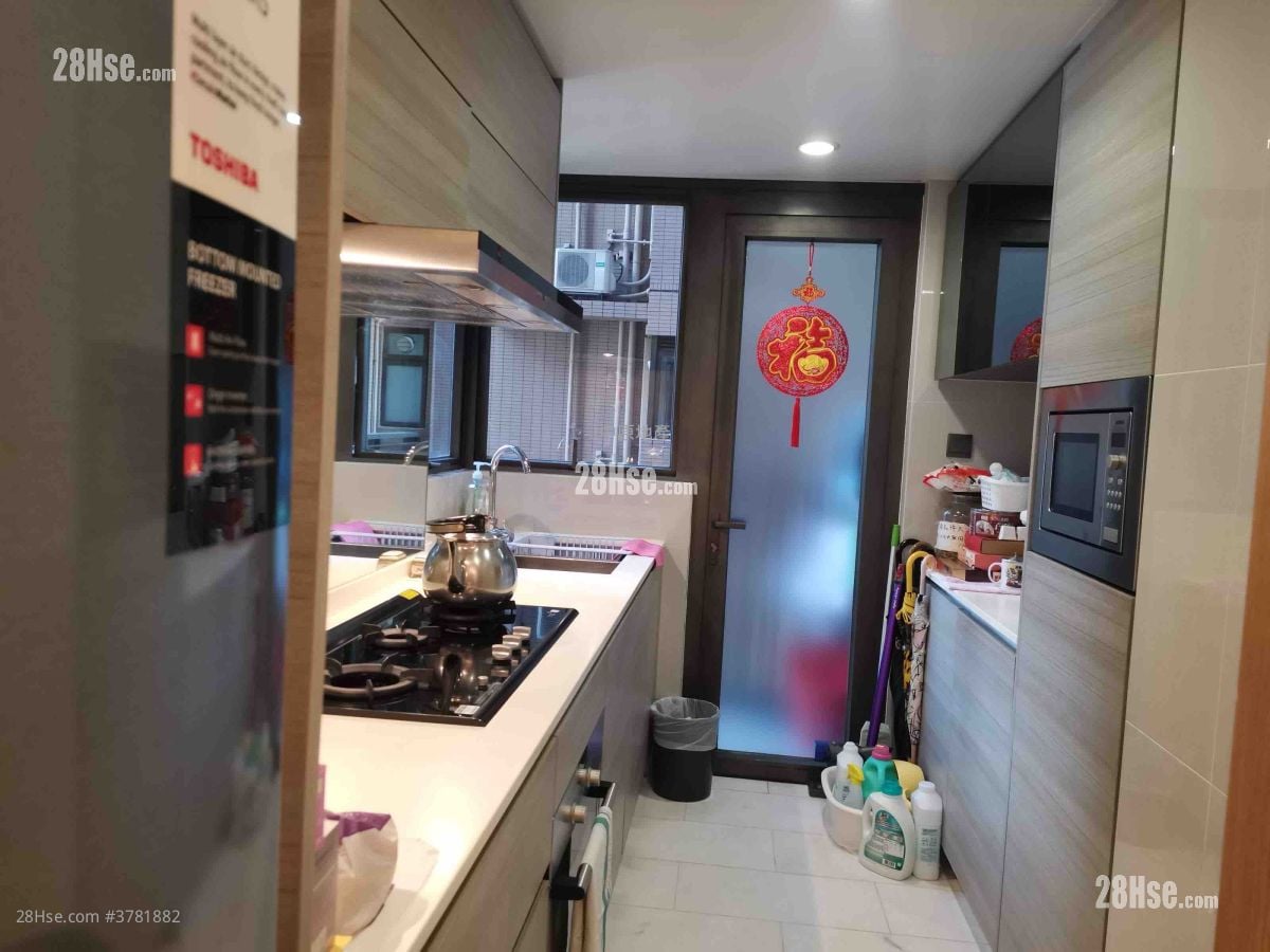 The Visionary Sell 3 Bedrooms 1,034 ft²