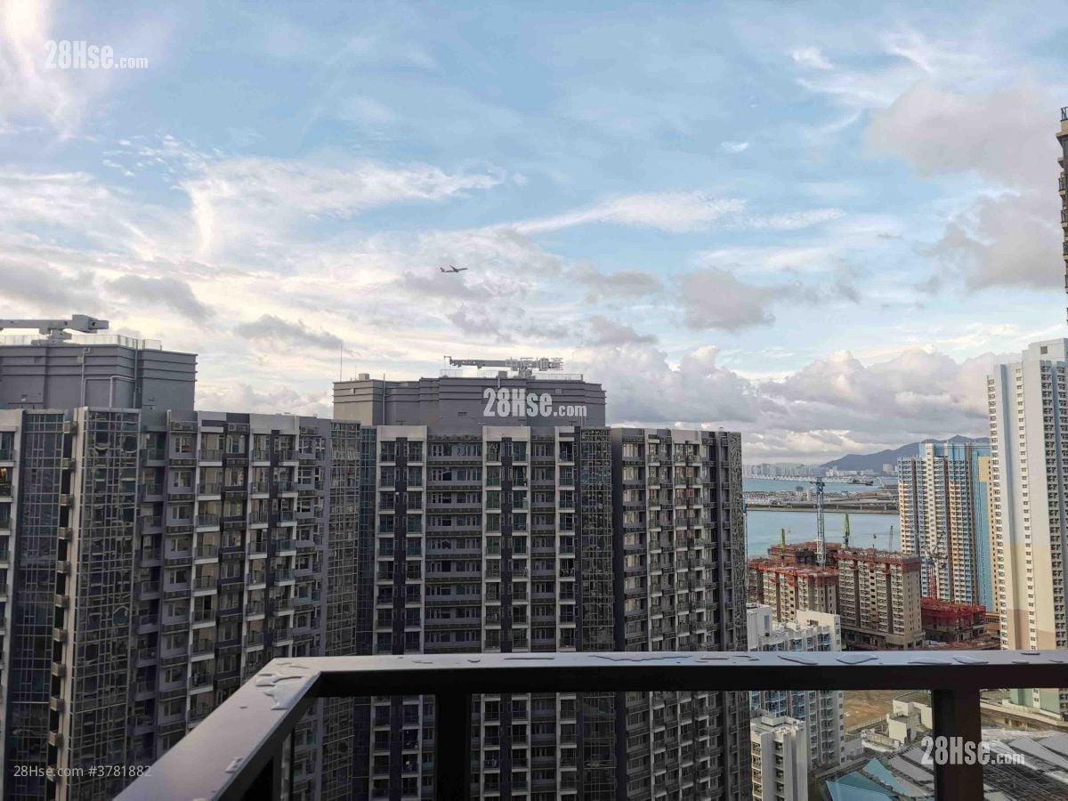 The Visionary Sell 3 Bedrooms 1,034 ft²