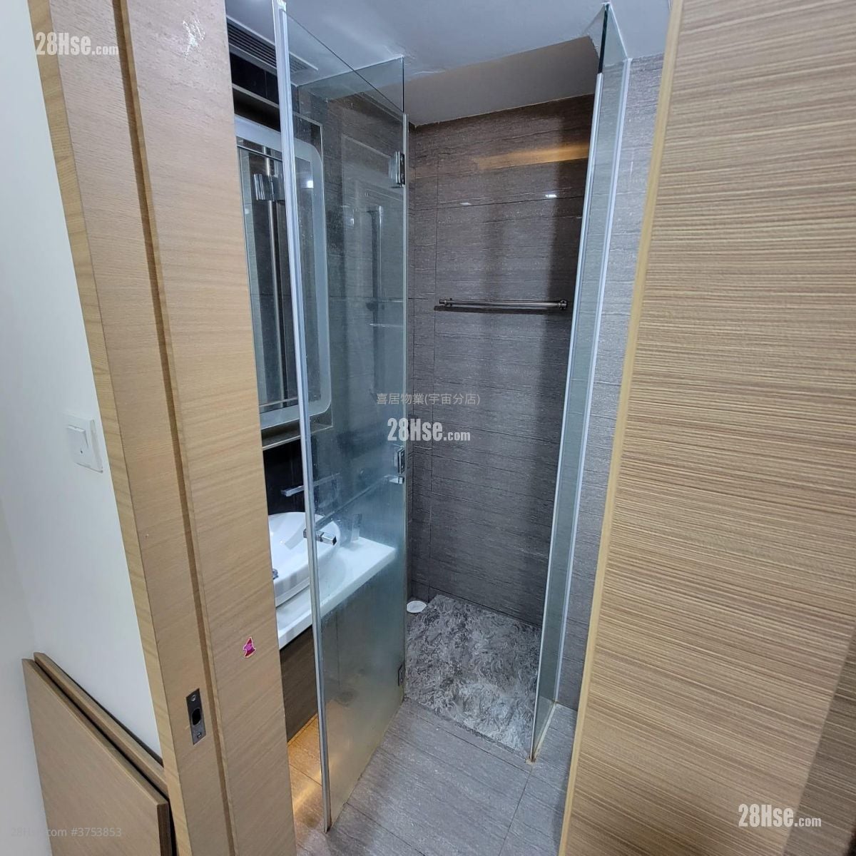 晓盈 售盘 1 房 , 1 浴室 295 平方尺