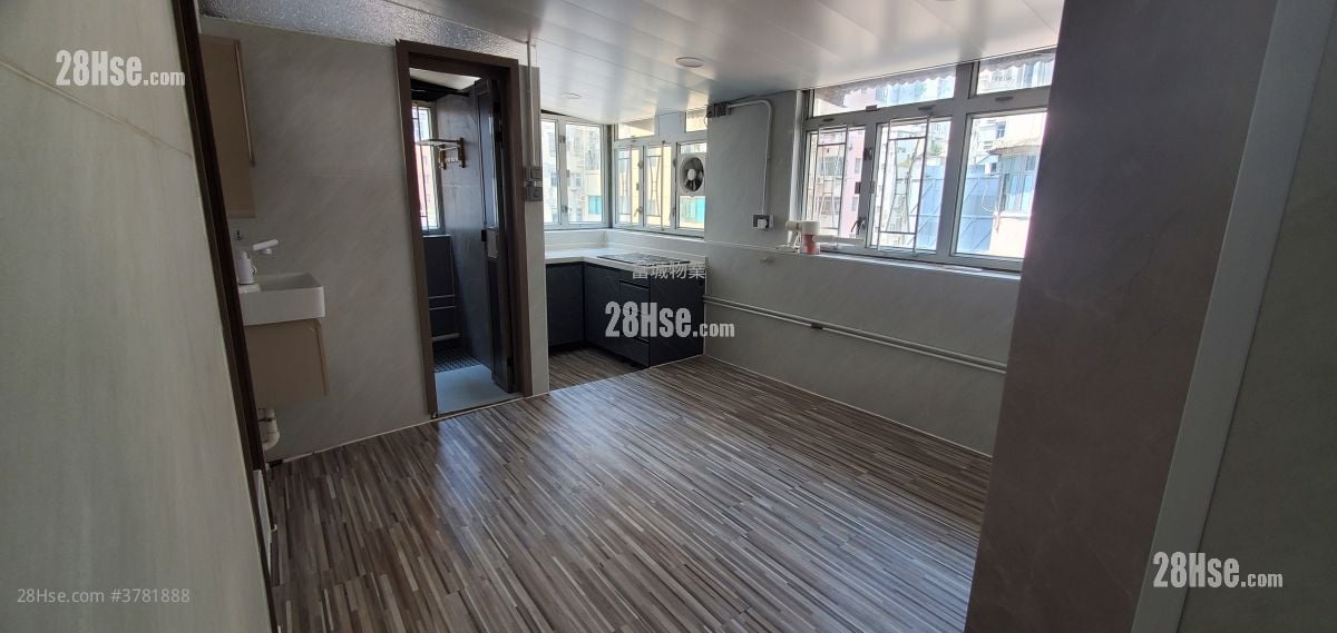 Wing Sing Building Rental 3 Bedrooms , 1 Bathroom 319 ft²