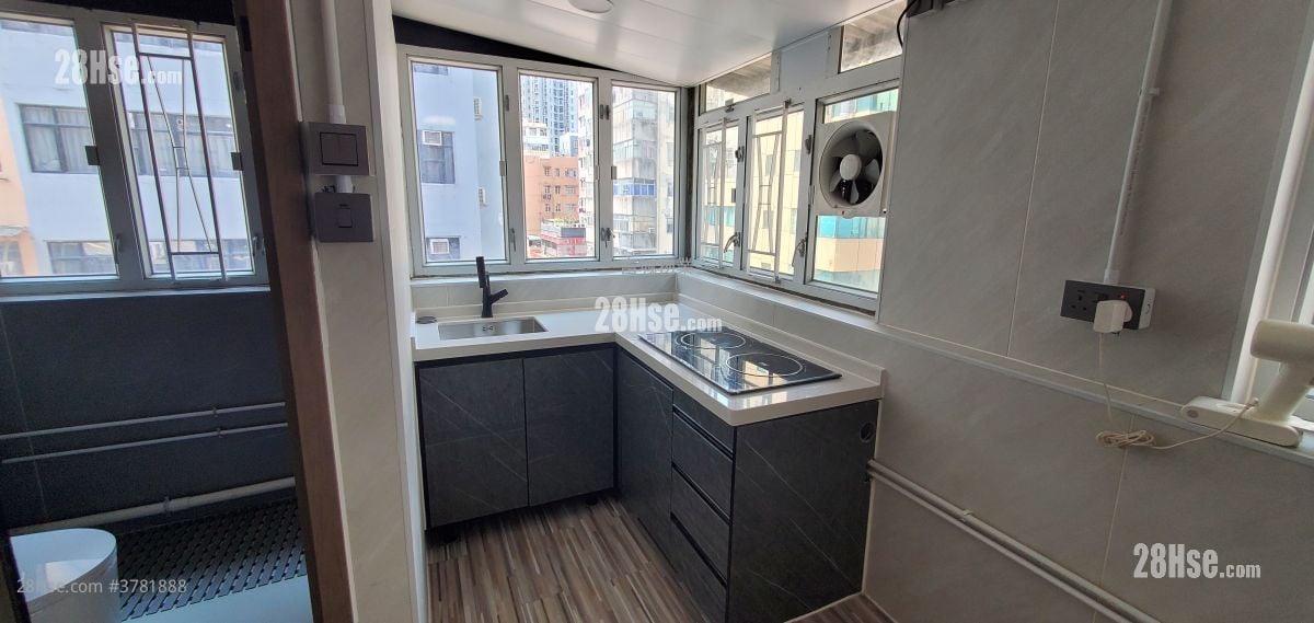 Wing Sing Building Rental 3 Bedrooms , 1 Bathroom 319 ft²