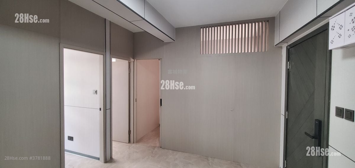 Wing Sing Building Rental 3 Bedrooms , 1 Bathroom 319 ft²