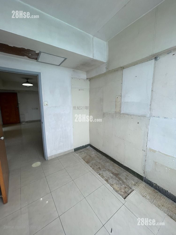 五福大厦 售盘 3 房 , 1 浴室 525 平方尺