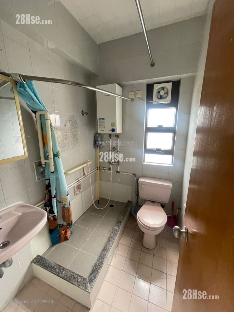 五福大厦 售盘 3 房 , 1 浴室 525 平方尺