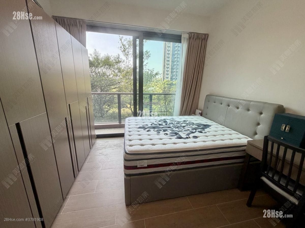 Oma Oma Rental 3 Bedrooms , 3 Bathrooms 1,004 ft²