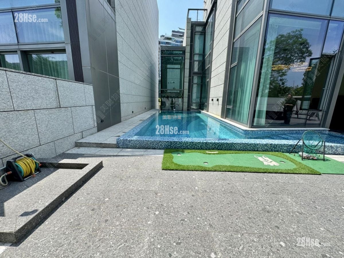 Le Pont Rental 5+ Bedrooms , 5+ Bathrooms 4,860 ft²