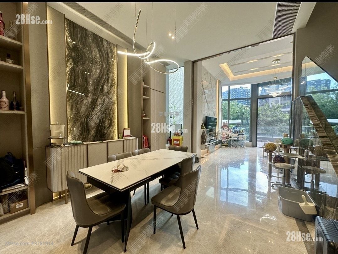 Le Pont Rental 5+ Bedrooms , 5+ Bathrooms 4,860 ft²