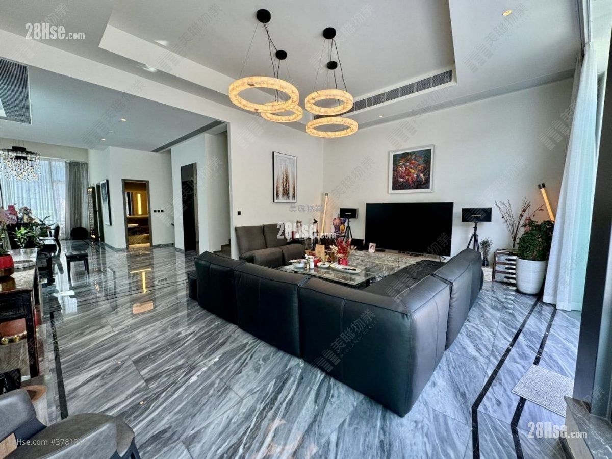 Le Pont Rental 5+ Bedrooms , 5+ Bathrooms 4,860 ft²