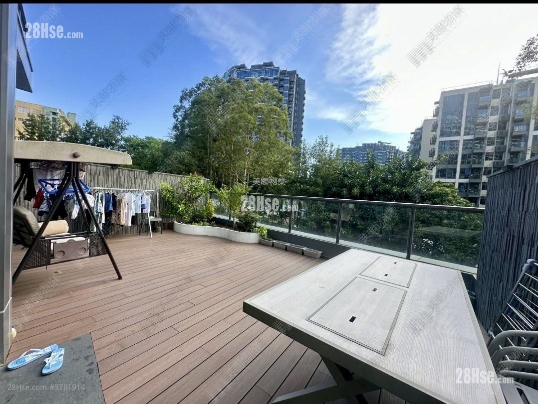 Le Pont Rental 5+ Bedrooms , 5+ Bathrooms 4,860 ft²