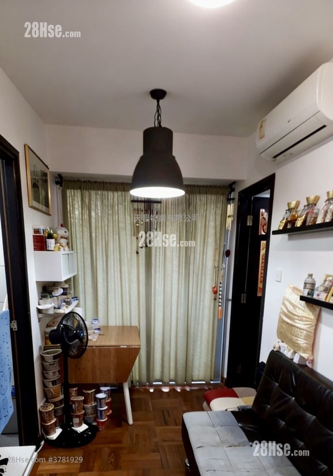 Kellet Court Sell 2 Bedrooms , 1 Bathroom 306 ft²