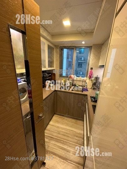 峻峦 售盘 3 房 716 平方尺