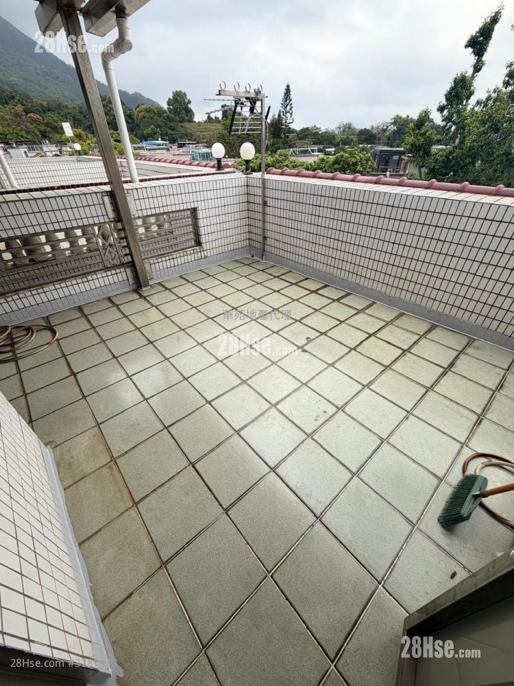 Village Rental 2 Bedrooms , 1 Bathroom 350 ft²