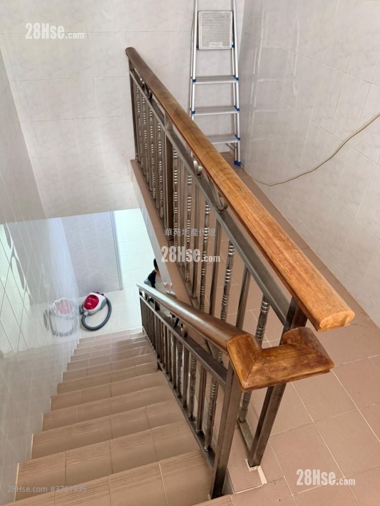 Village Rental 2 Bedrooms , 1 Bathroom 350 ft²