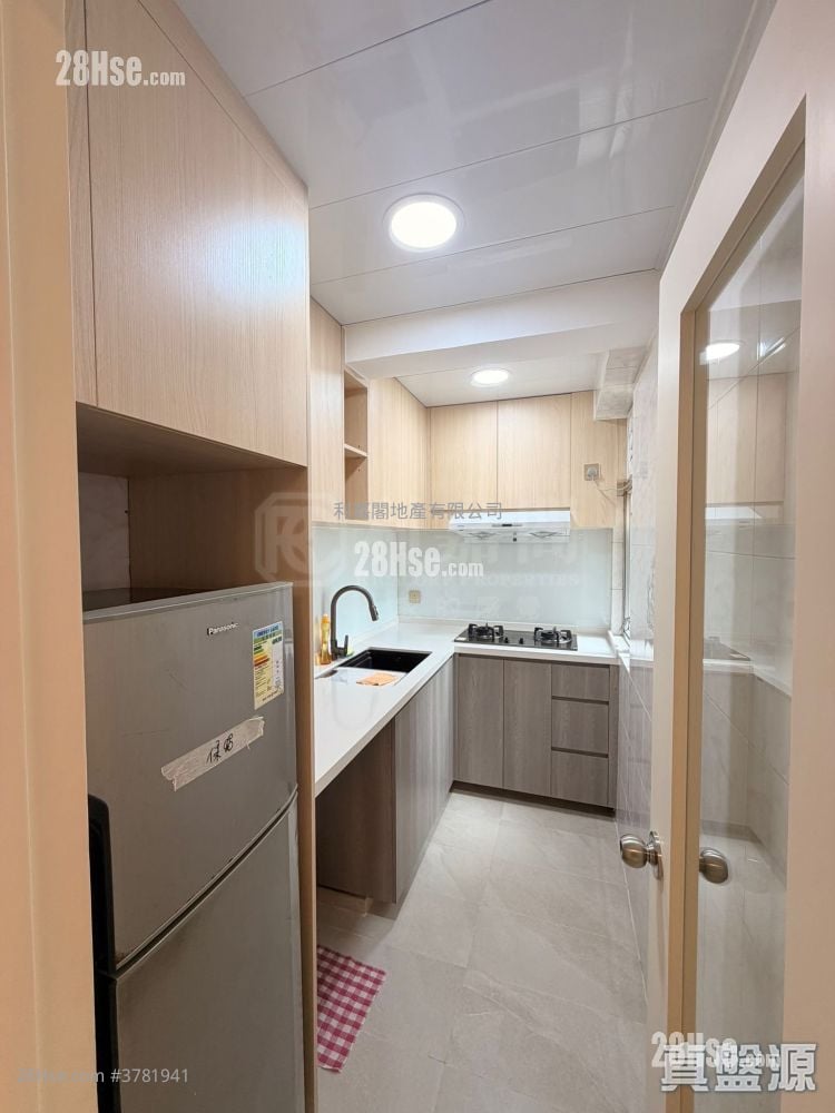 Mayson Garden Building Sell 2 Bedrooms 440 ft²