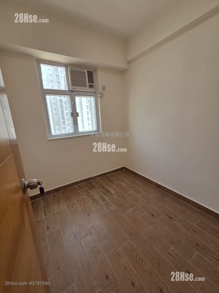 Whampoa Estate Sell 3 Bedrooms , 1 Bathroom 490 ft²