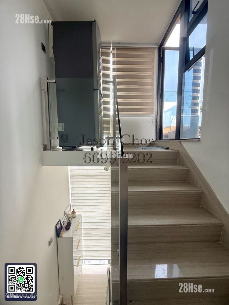 村屋 售盘 2 房 , 1 浴室 700 平方尺