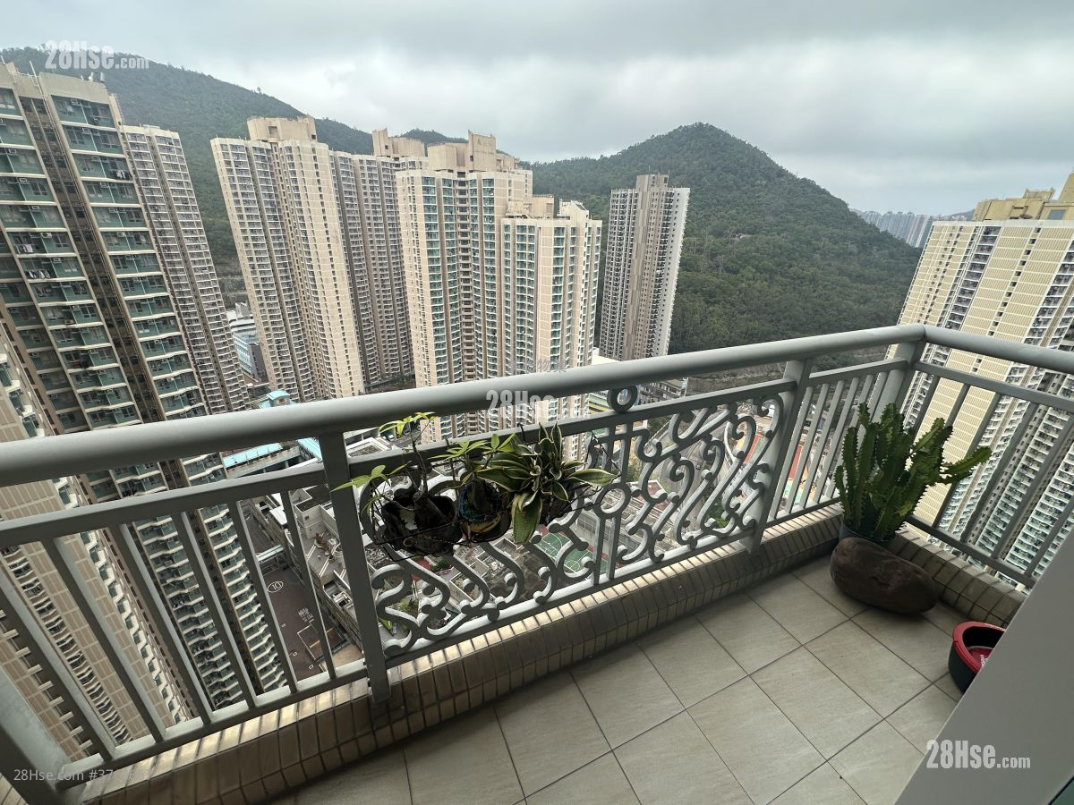 城中駅 售盘 2 房 , 1 浴室 513 平方尺