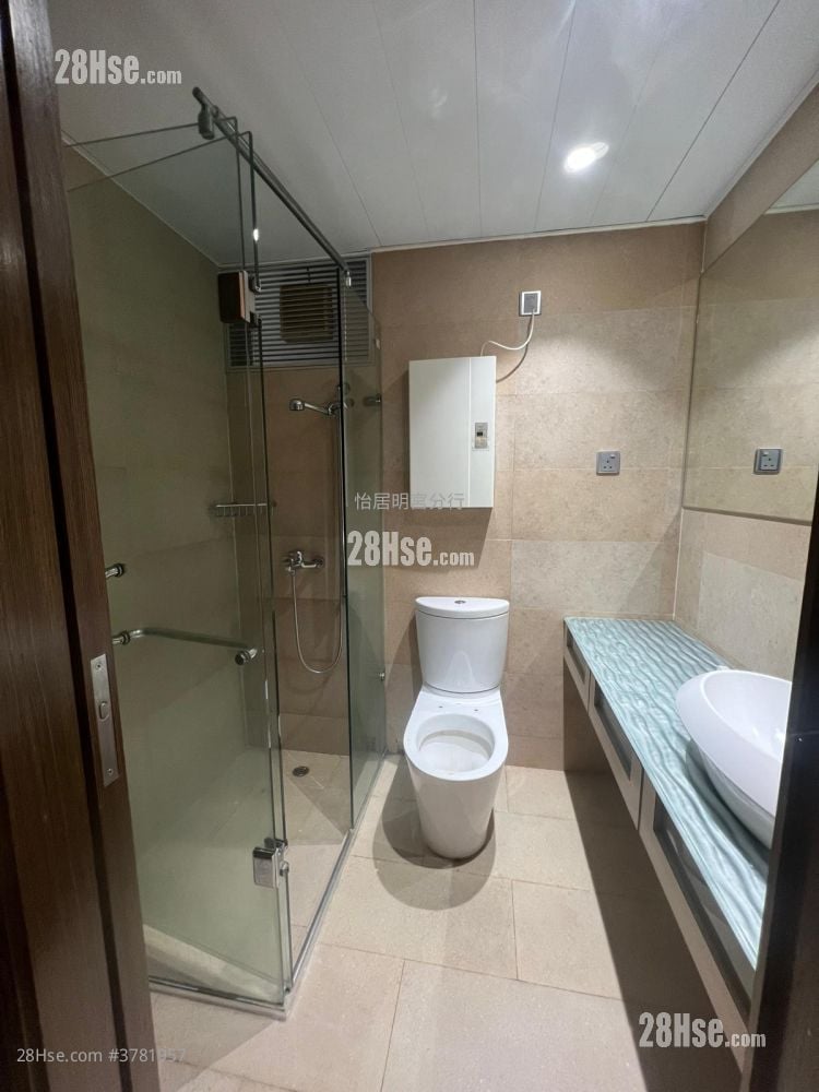 Taikoo Shing Sell 580 ft²