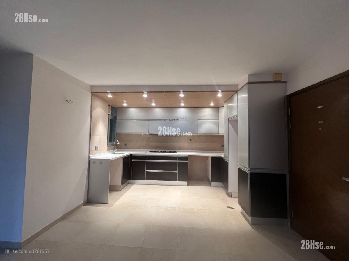 Taikoo Shing Sell 580 ft²