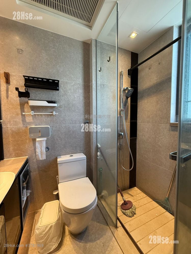 Downtown 38 Rental 1 Bedroom , 1 Bathroom 309 ft²