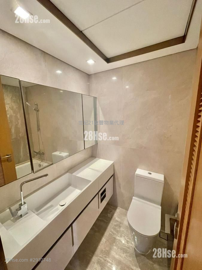 One Kai Tak(I) Sell 2 Bedrooms , 1 Bathroom 531 ft²
