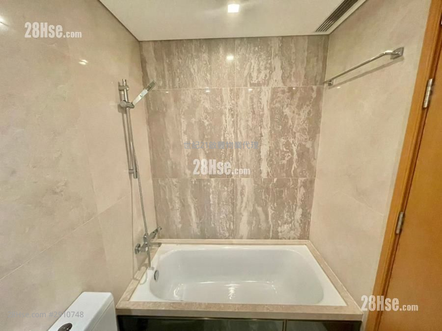 One Kai Tak(I) Sell 2 Bedrooms , 1 Bathroom 531 ft²