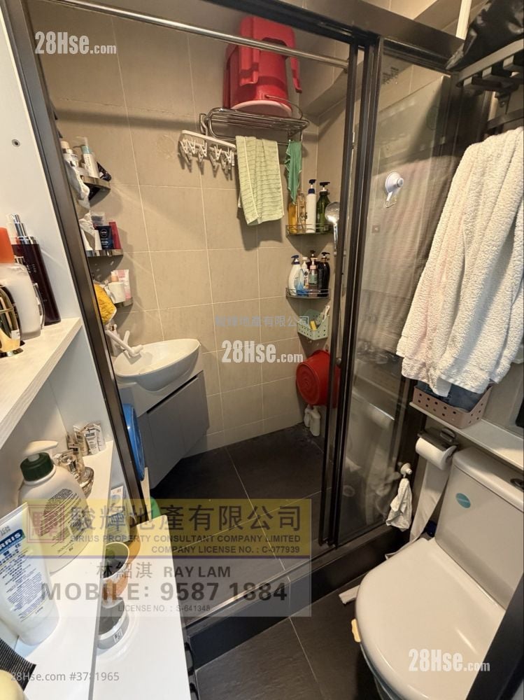 Hang Wan House Sell 1 Bedroom , 1 Bathroom 216 ft²