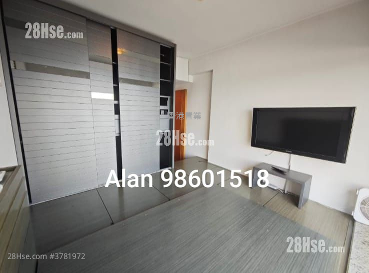 Park Island Sell 2 Bedrooms , 1 Bathroom 592 ft²