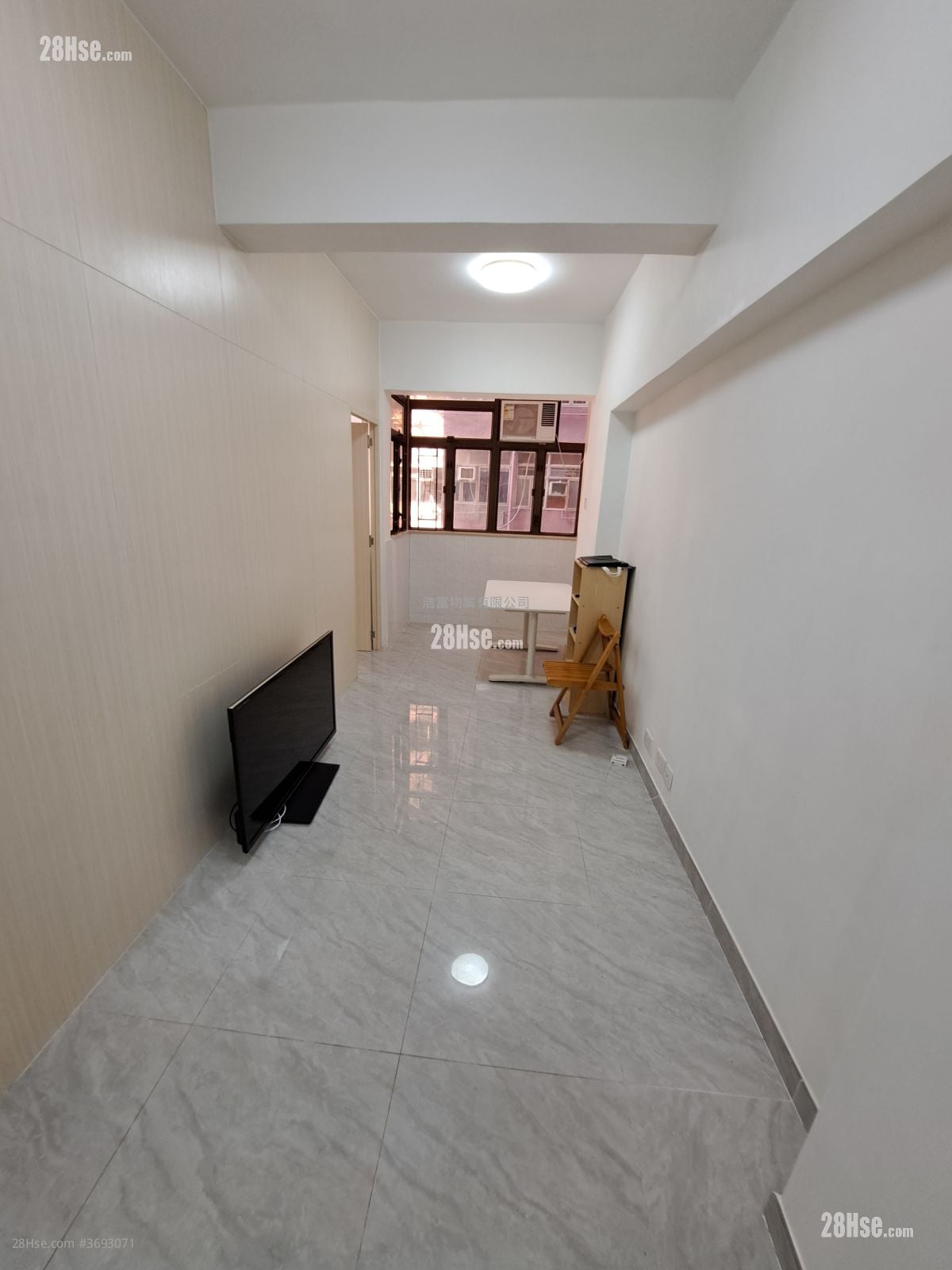 惠利大廈 租盤 2 房 , 1 浴室 330 平方呎