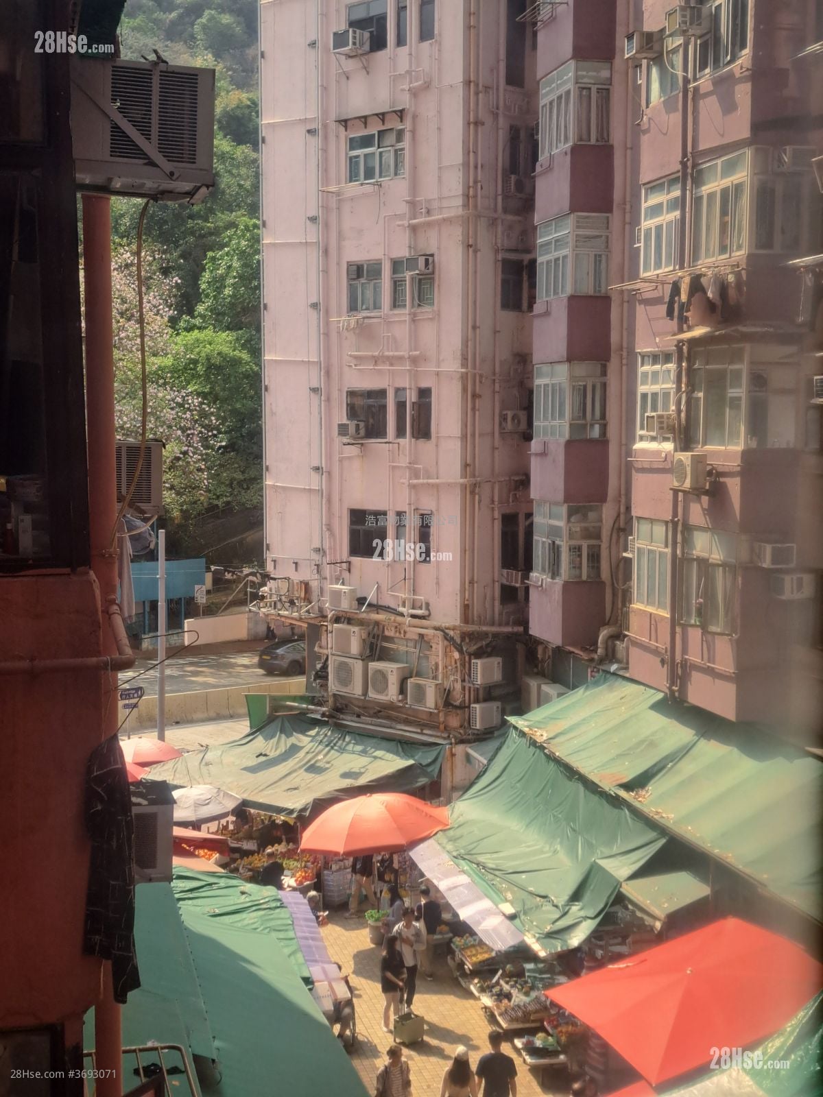 惠利大廈 租盤 2 房 , 1 浴室 330 平方呎