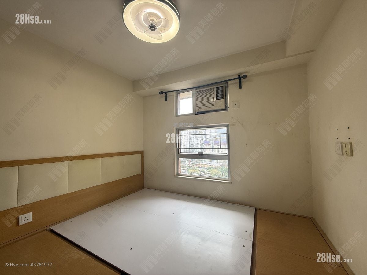 Siu Hong Court Rental 2 Bedrooms , 1 Bathroom 467 ft²
