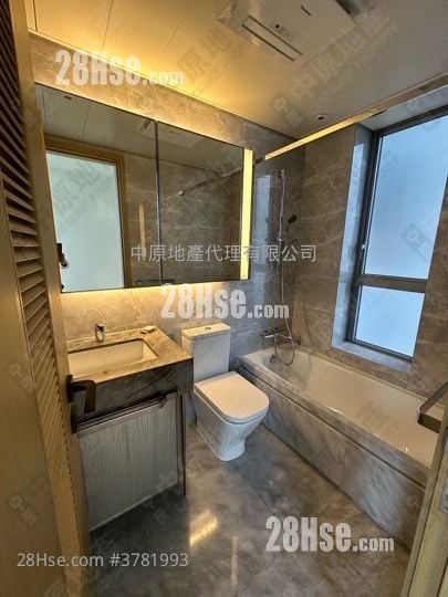 MALIBU 售盘 4 房 1,087 平方尺