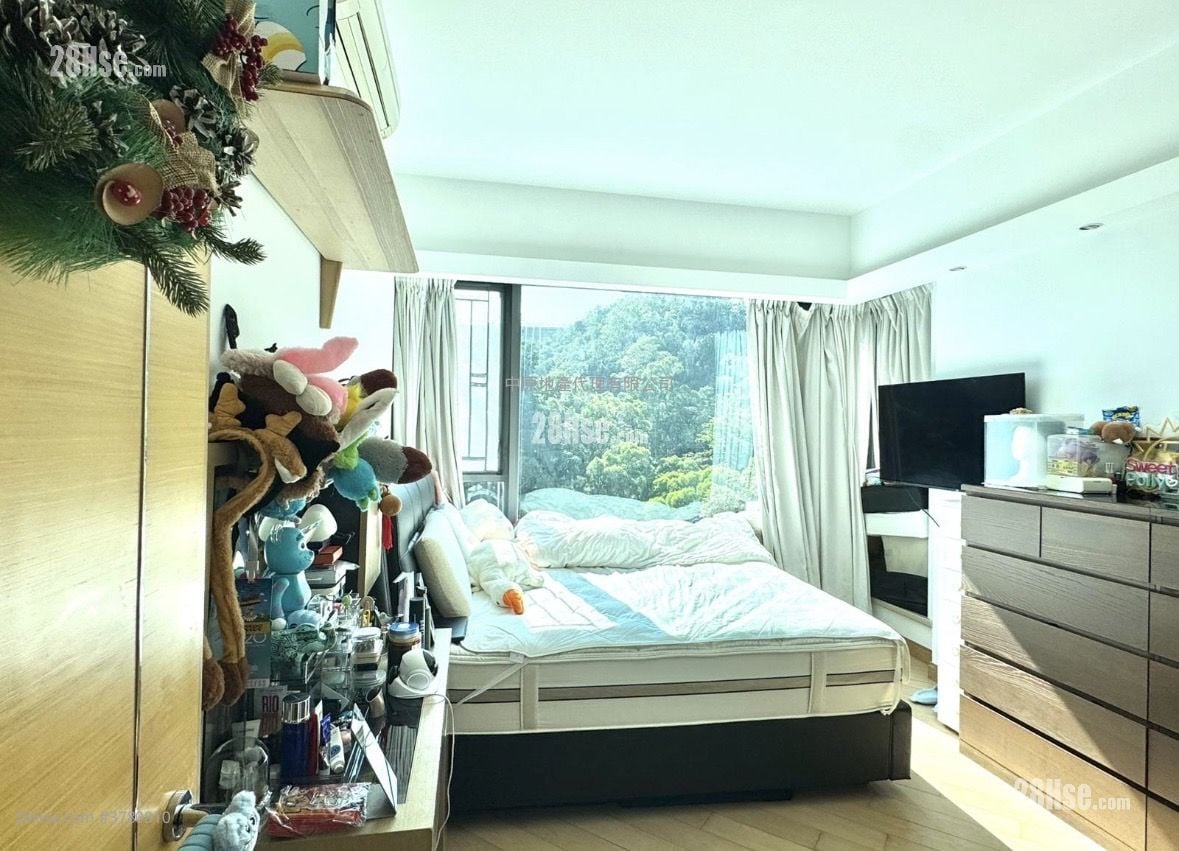 峻弦 租盘 4 房 , 4 浴室 1,668 平方尺