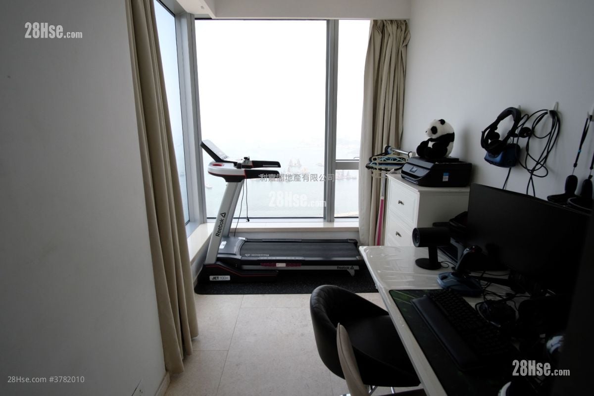 天玺 租盘 4 房 , 3 浴室 1,443 平方尺