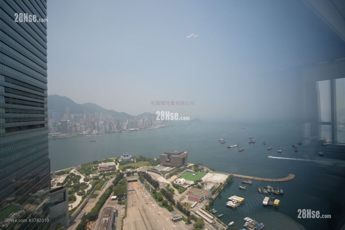 天玺 租盘 4 房 , 3 浴室 1,443 平方尺