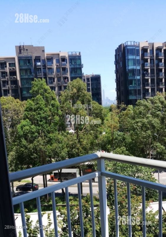 Vianni Cove Sell 3 Bedrooms , 1 Bathroom 708 ft²