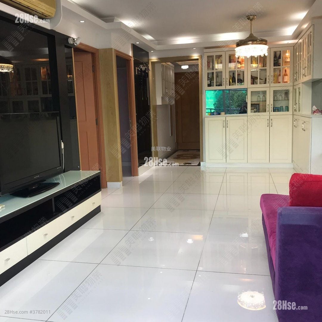 Vianni Cove Sell 3 Bedrooms , 1 Bathroom 708 ft²