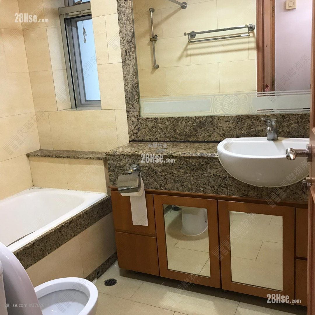 Vianni Cove Sell 3 Bedrooms , 1 Bathroom 708 ft²