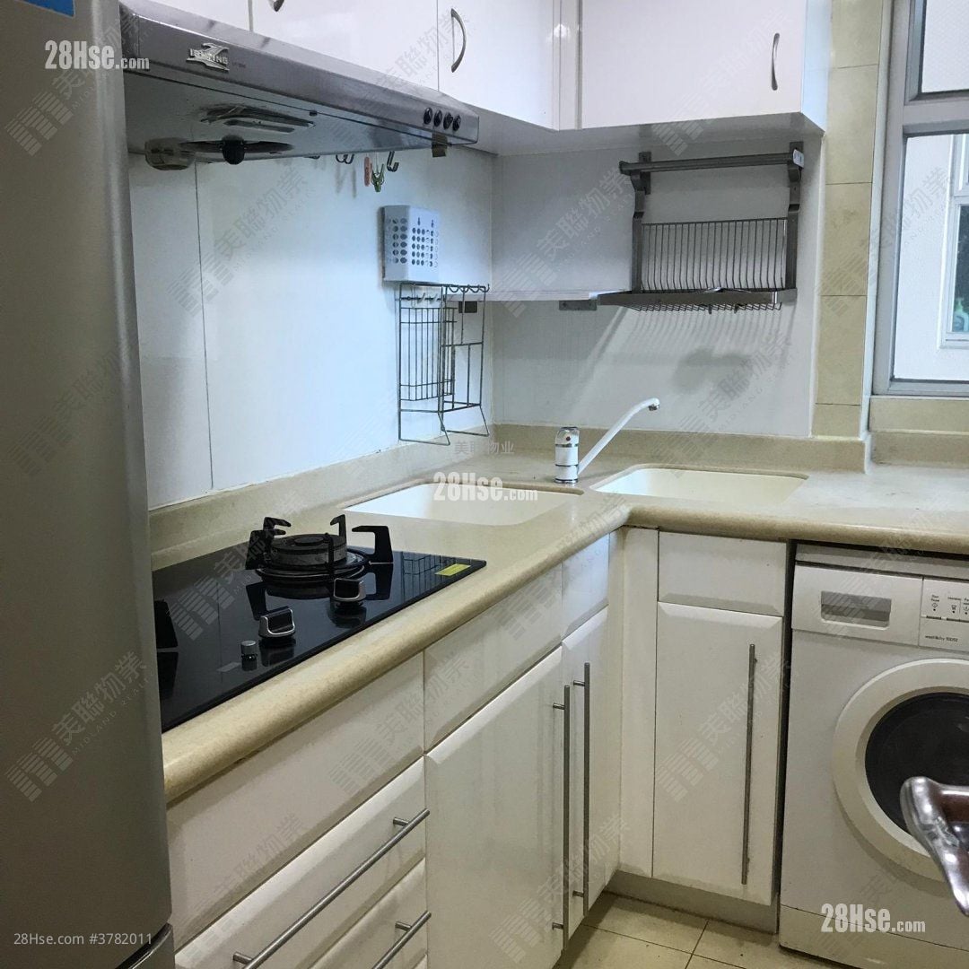 Vianni Cove Sell 3 Bedrooms , 1 Bathroom 708 ft²