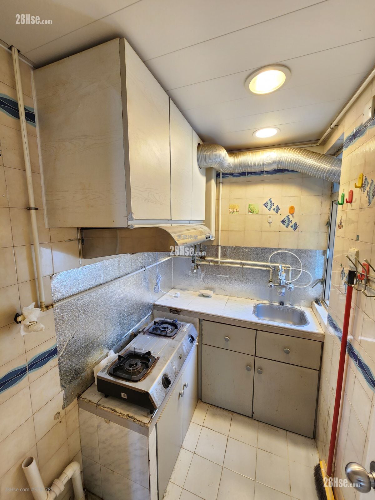 沙田中心 售盘 2 房 , 1 浴室 357 平方尺