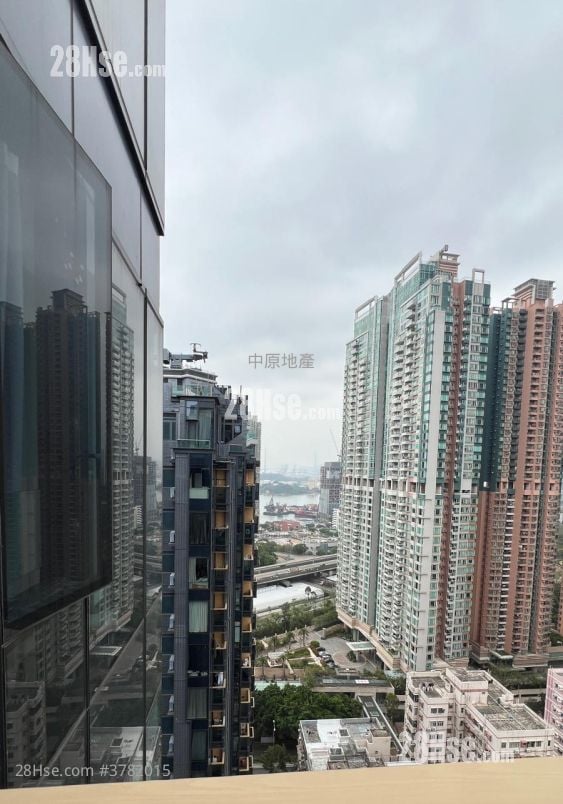 Eltanin Square Mile Rental 265 ft²