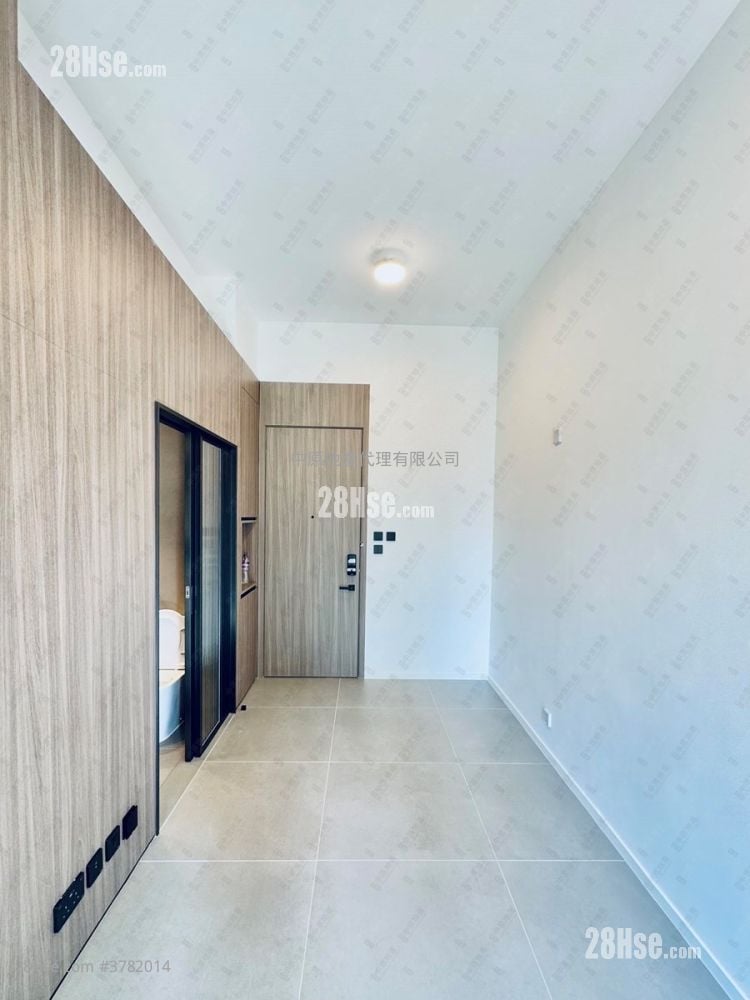 厅: Larchwood 售盘 开放式间隔 , 1 浴室 210 平方尺