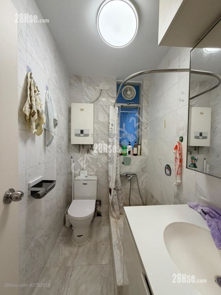 Saddle Ridge Garden Sell 2 Bedrooms , 1 Bathroom