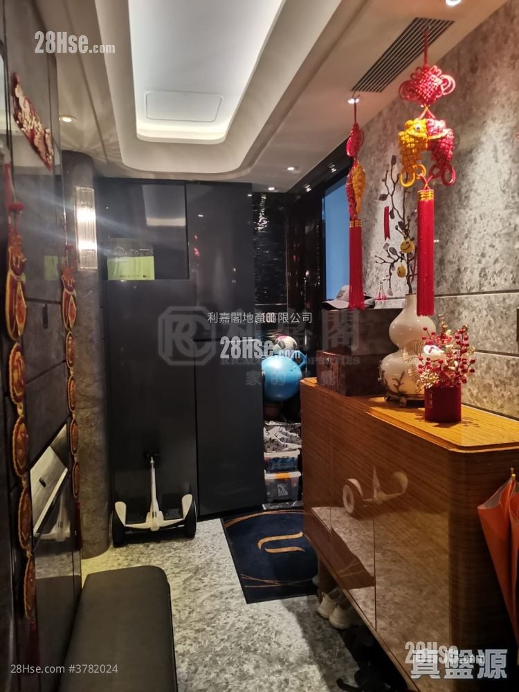 天铸 售盘 4 房 1,316 平方尺